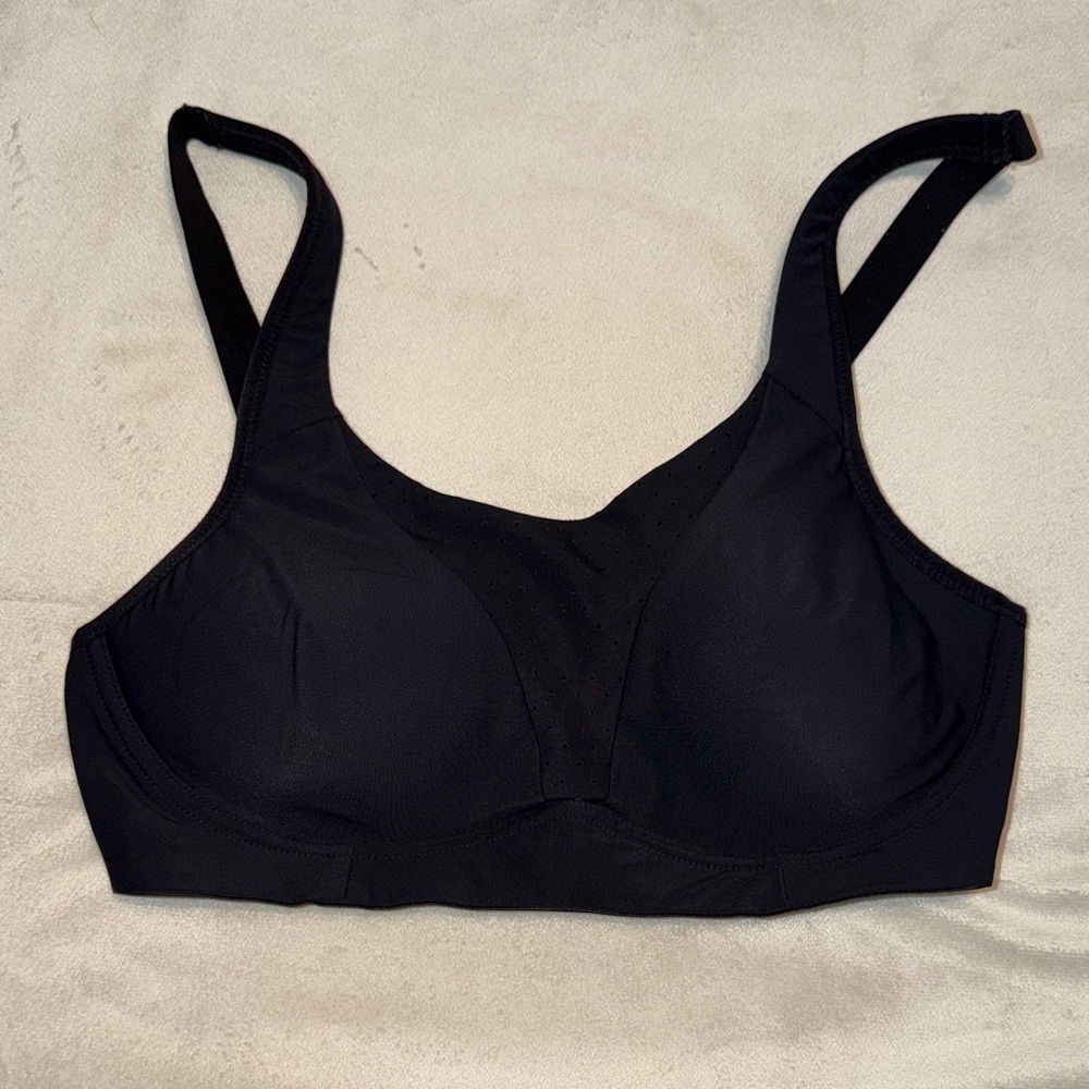 Lululemon run time bra